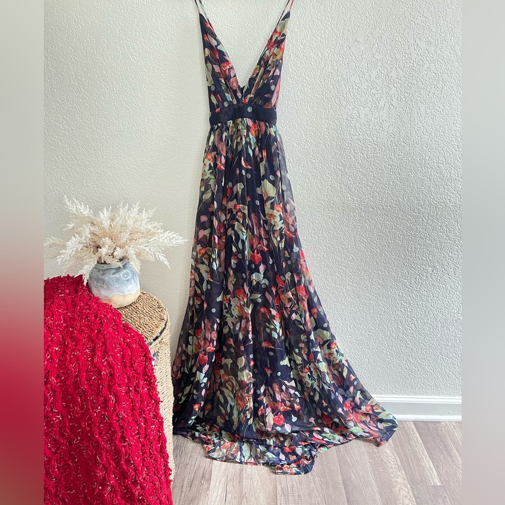 Floral Windsor Dress NWOT
